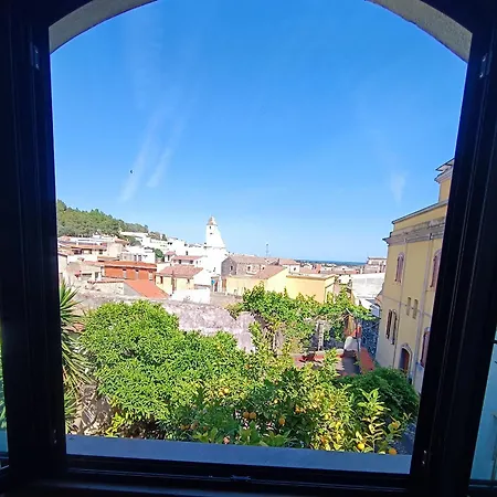 Re - Rosa's House Centro Storico Apartamento Orosei